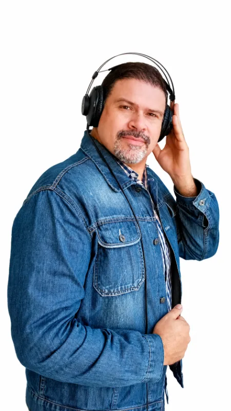 Rômulo Bezerra – Locutor profissional AudioLabz